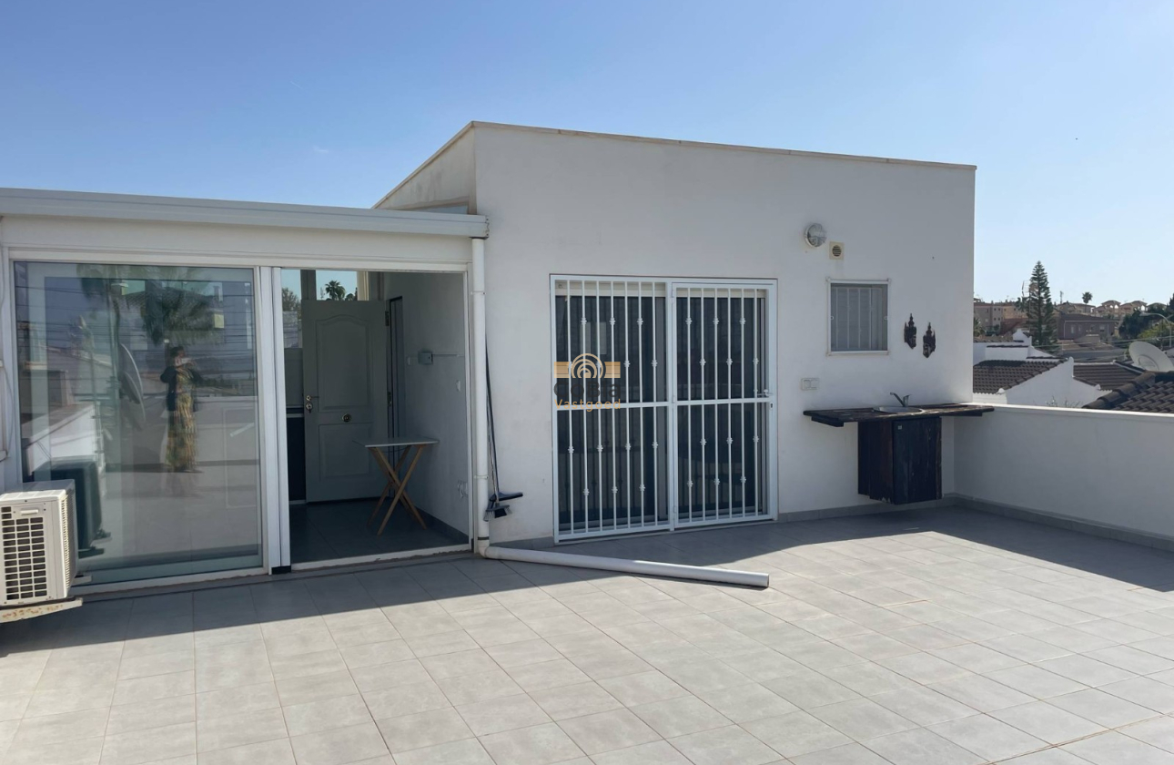 Herverkoop - Villa - Torrevieja - San Luis
