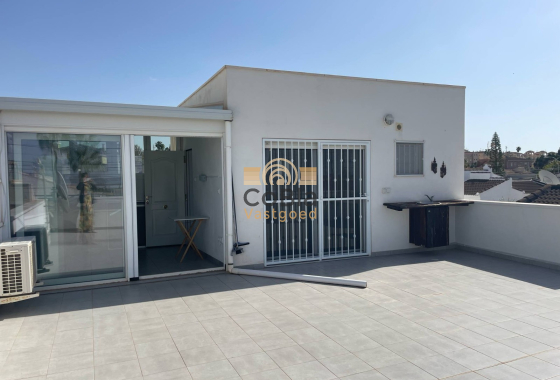 Herverkoop - Villa - Torrevieja - San Luis