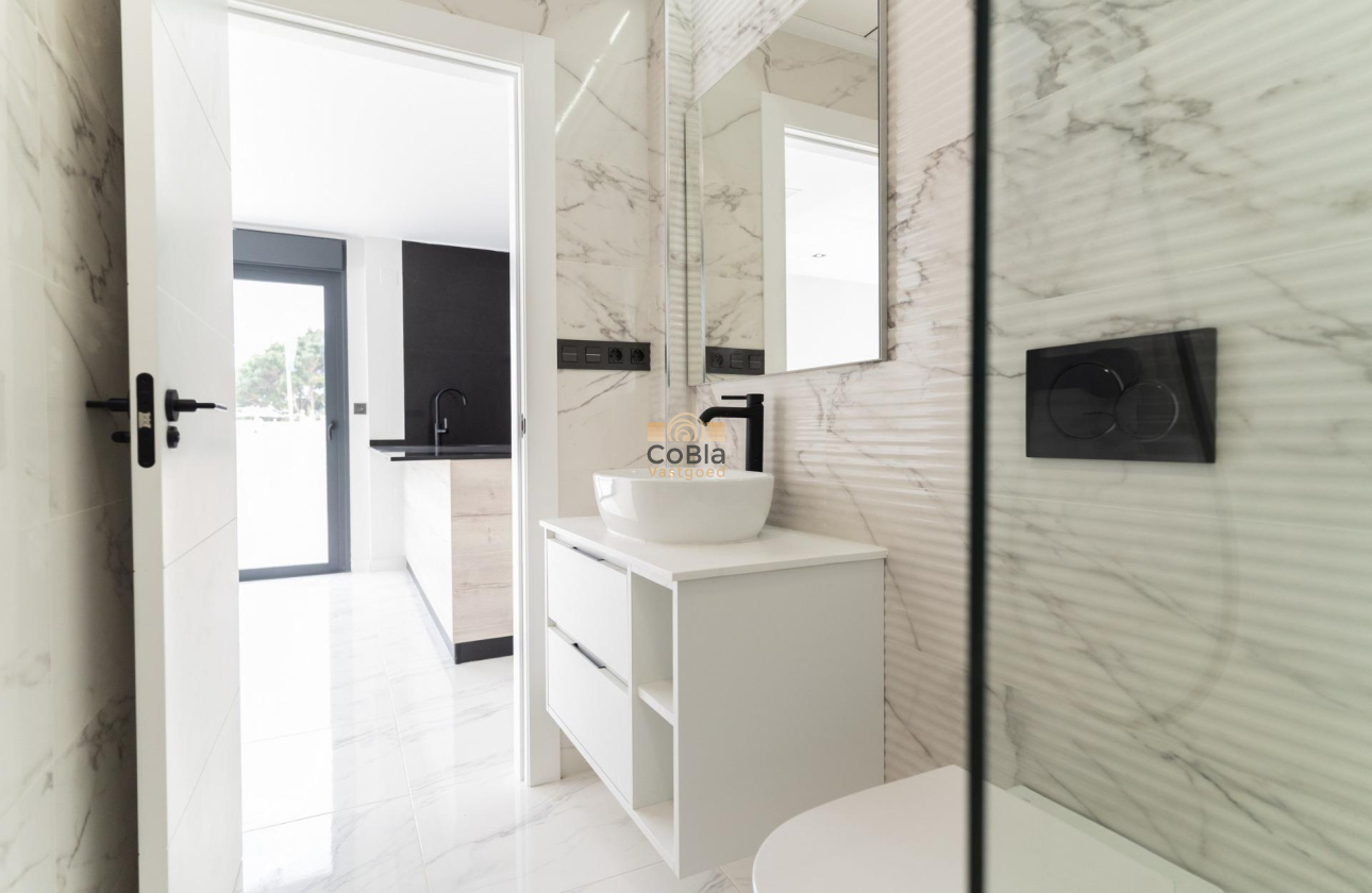 Nouvelle construction - Villa - Orihuela Costa - Punta Prima