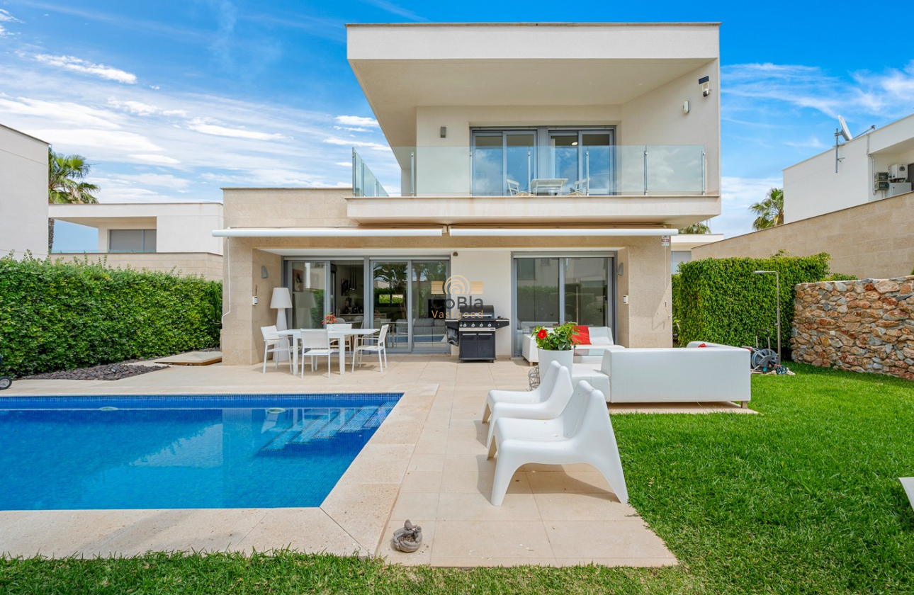 Herverkoop - Villa - Orihuela - Vistabella Golf