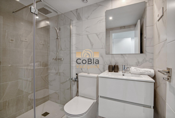 Neue Gebäude - Penthouse - Torrevieja - Punta Prima