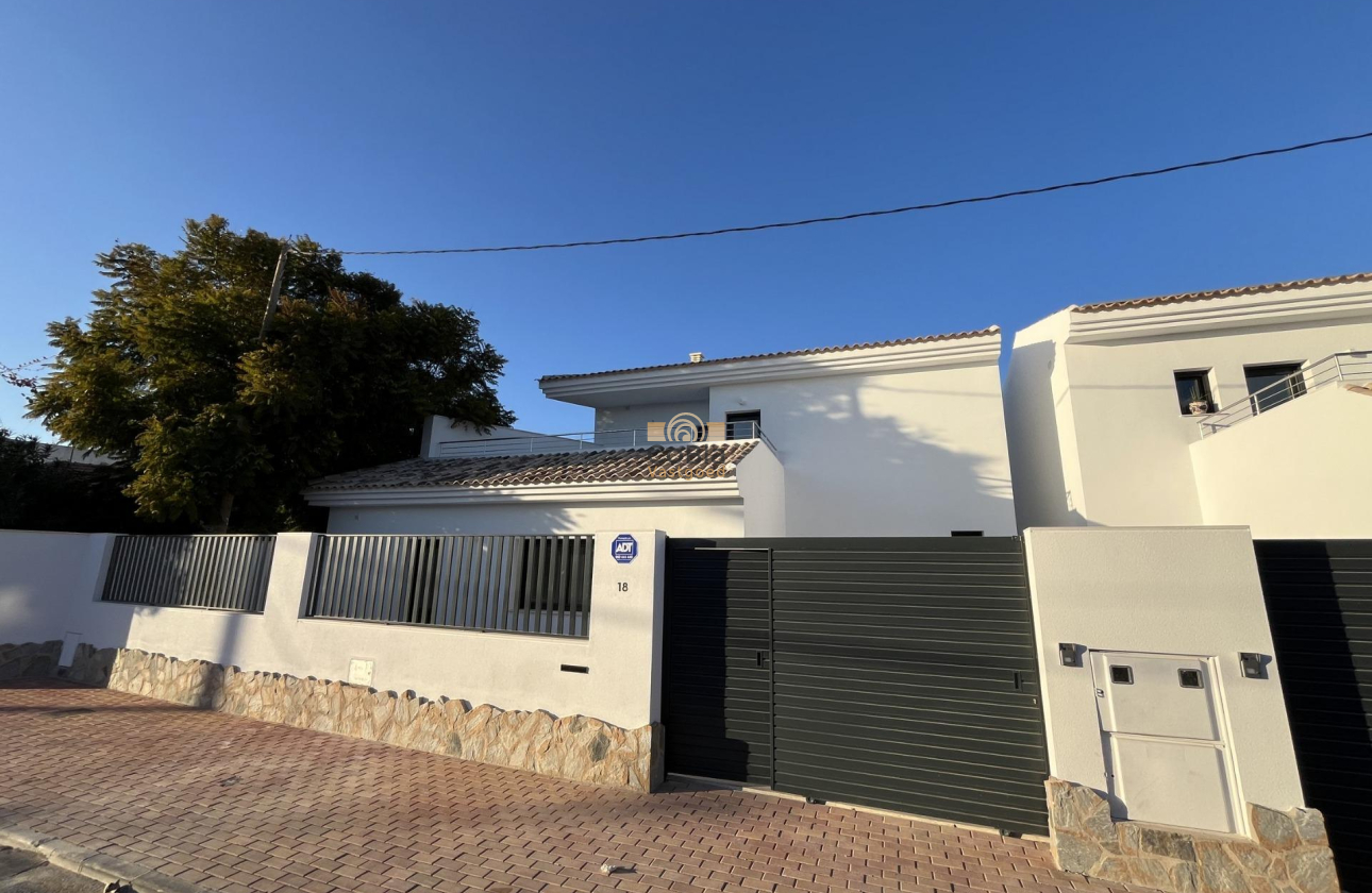 Neue Gebäude - Villa - San Pedro del Pinatar - Lo Pagan