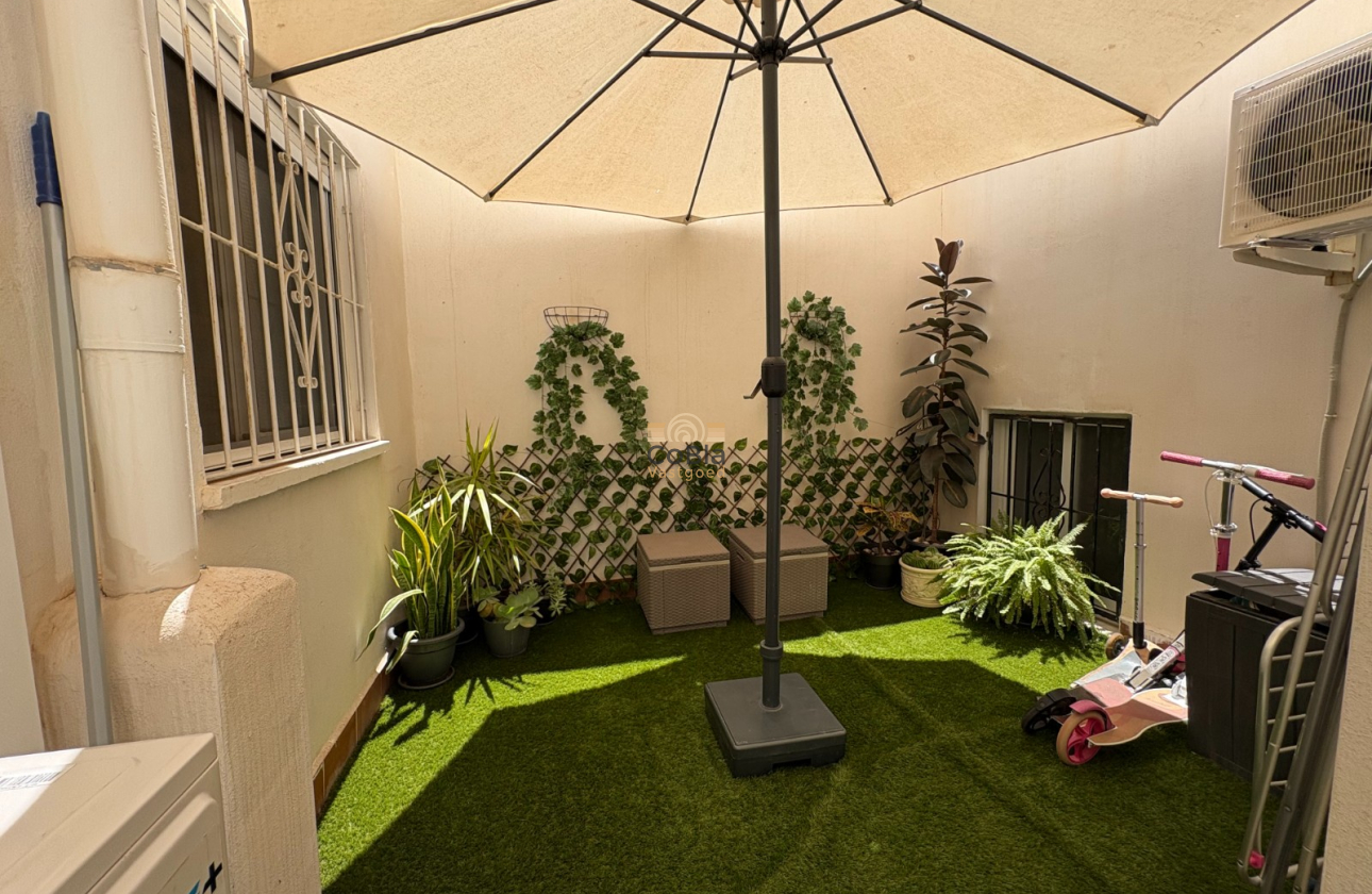 Wiederverkauf - Apartment - Torrevieja - Centro