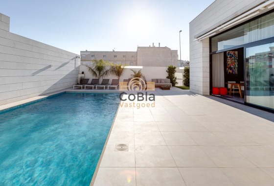 New Build - Villa - Pilar de la Horadada