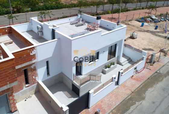 New Build - Villa - Sucina