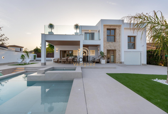 Nieuwbouw Woningen - Villa - Orihuela Costa - Campoamor