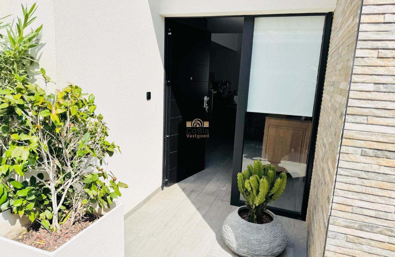 Herverkoop - Villa - Algorfa - La finca Golf