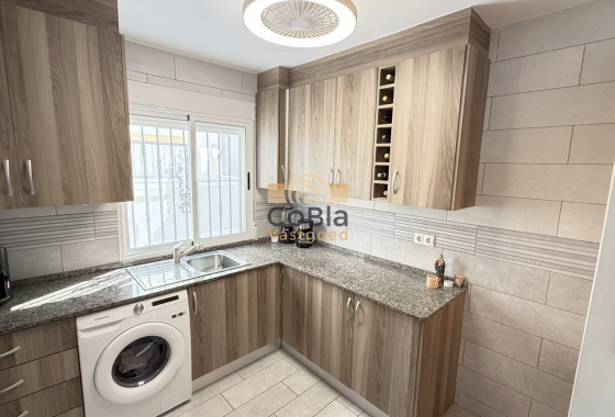 Herverkoop - House - Orihuela Costa - La Zenia