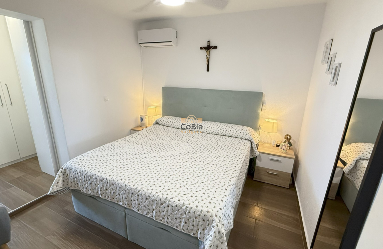 Herverkoop - House - Orihuela Costa - La Zenia