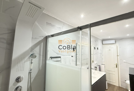 Herverkoop - House - Orihuela Costa - La Zenia