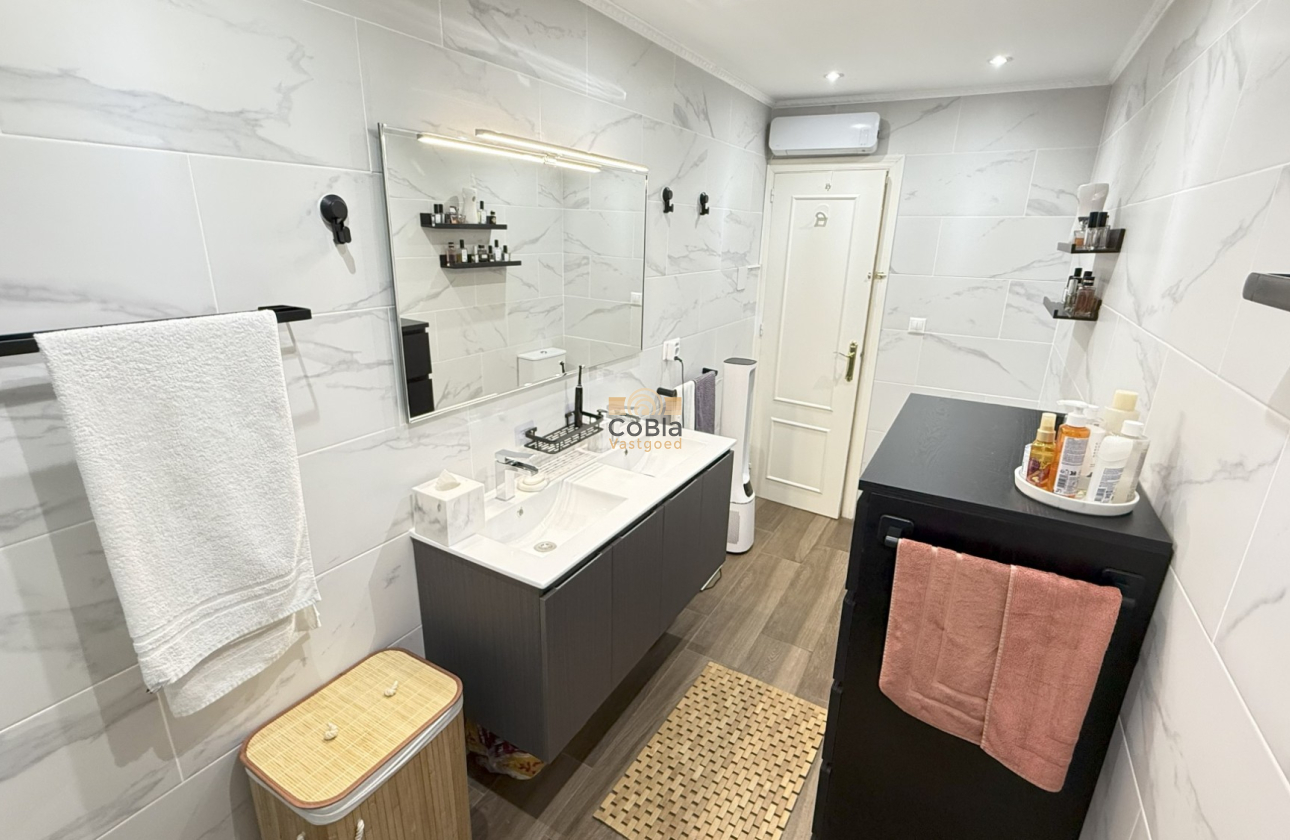 Herverkoop - House - Orihuela Costa - La Zenia