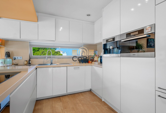 Herverkoop - Villa - Benijofar