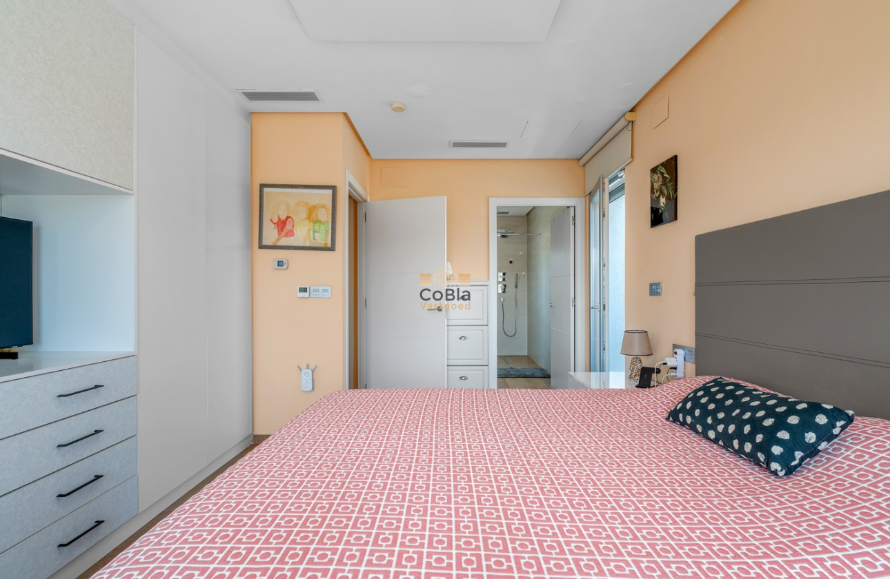 Herverkoop - Villa - Benijofar