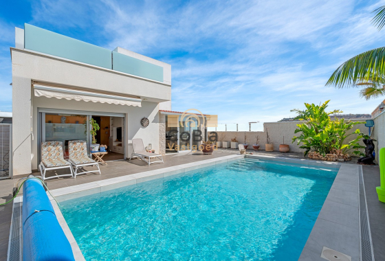 Herverkoop - Villa - Benijofar