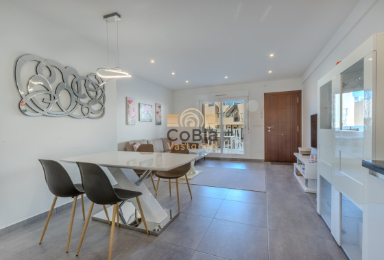 Herverkoop - Bungalow - Torrevieja - Aguas Nuevas