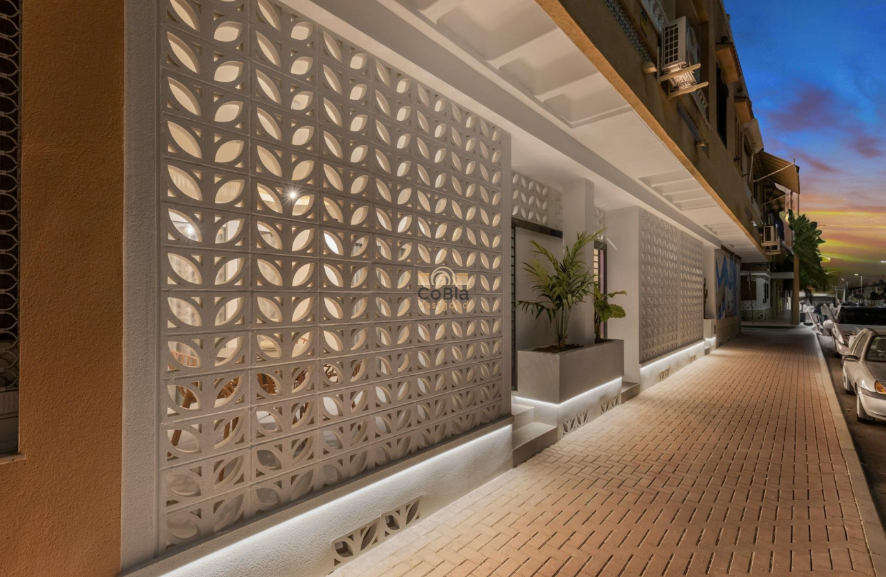 Nouvelle construction - Apartment - Torrevieja - Playa Los Naufragos