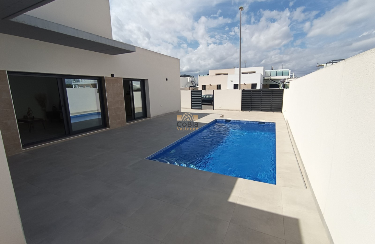 Nieuwbouw Woningen - Quad House - Daya Nueva - Center