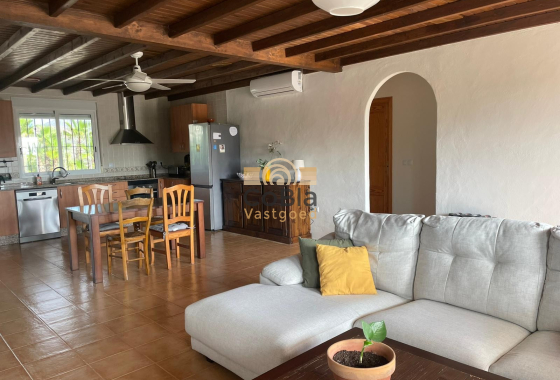 Resale - Finca / Country Property - Abanilla