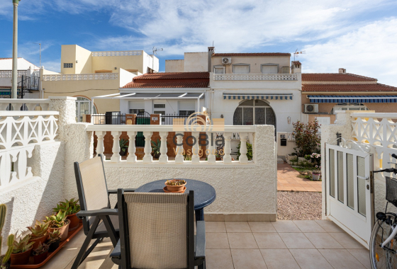 Herverkoop - Terraced house / Townhouse - Torrevieja - La Siesta