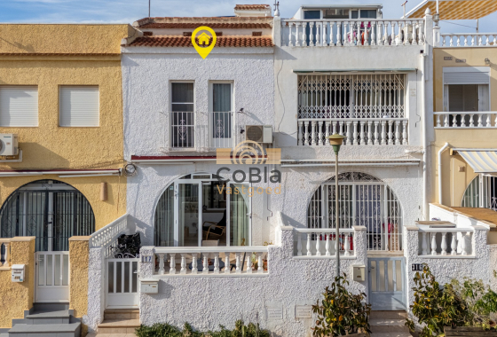 Herverkoop - Terraced house / Townhouse - Torrevieja - La Siesta
