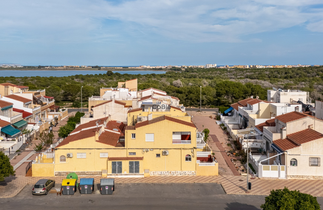 Herverkoop - Terraced house / Townhouse - Torrevieja - La Siesta