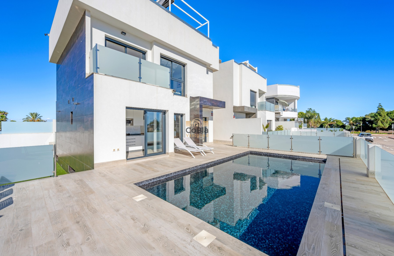 Herverkoop - Villa - Los Alcazares - Serena Golf