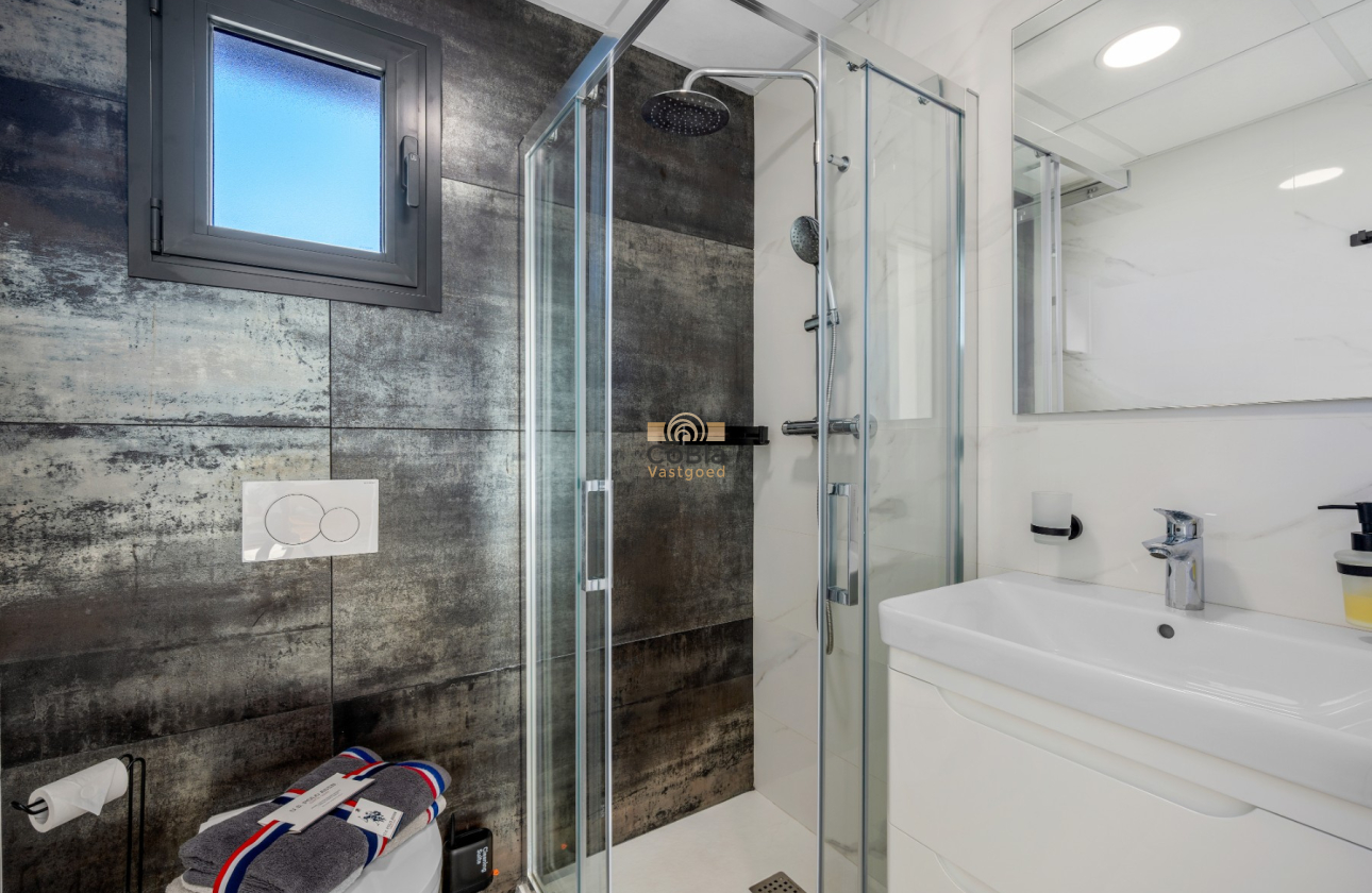 Herverkoop - Villa - Los Alcazares - Serena Golf