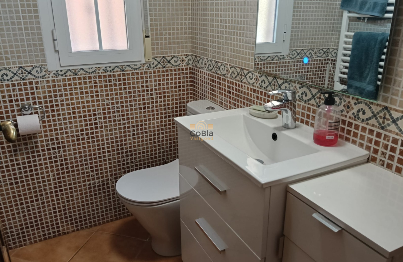 Wiederverkauf - House - Detached Villa (4) - Los Montesinos - La Herrada