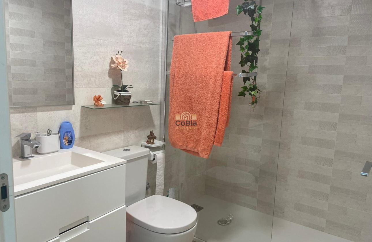 Herverkoop - 1. Apartment / flat - Orihuela - Vistabella Golf