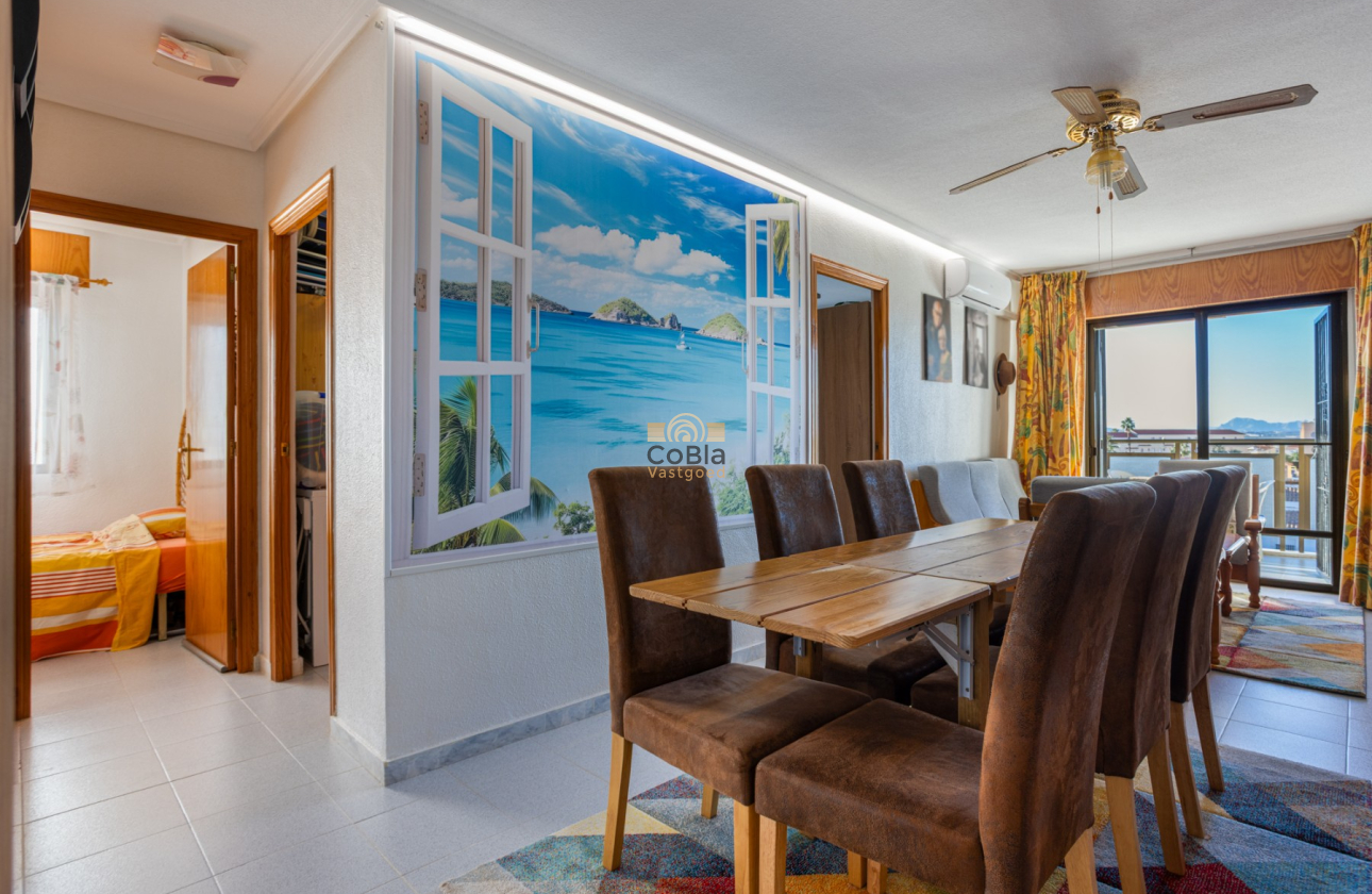 Herverkoop - Apartment flat - Torrevieja - La Siesta