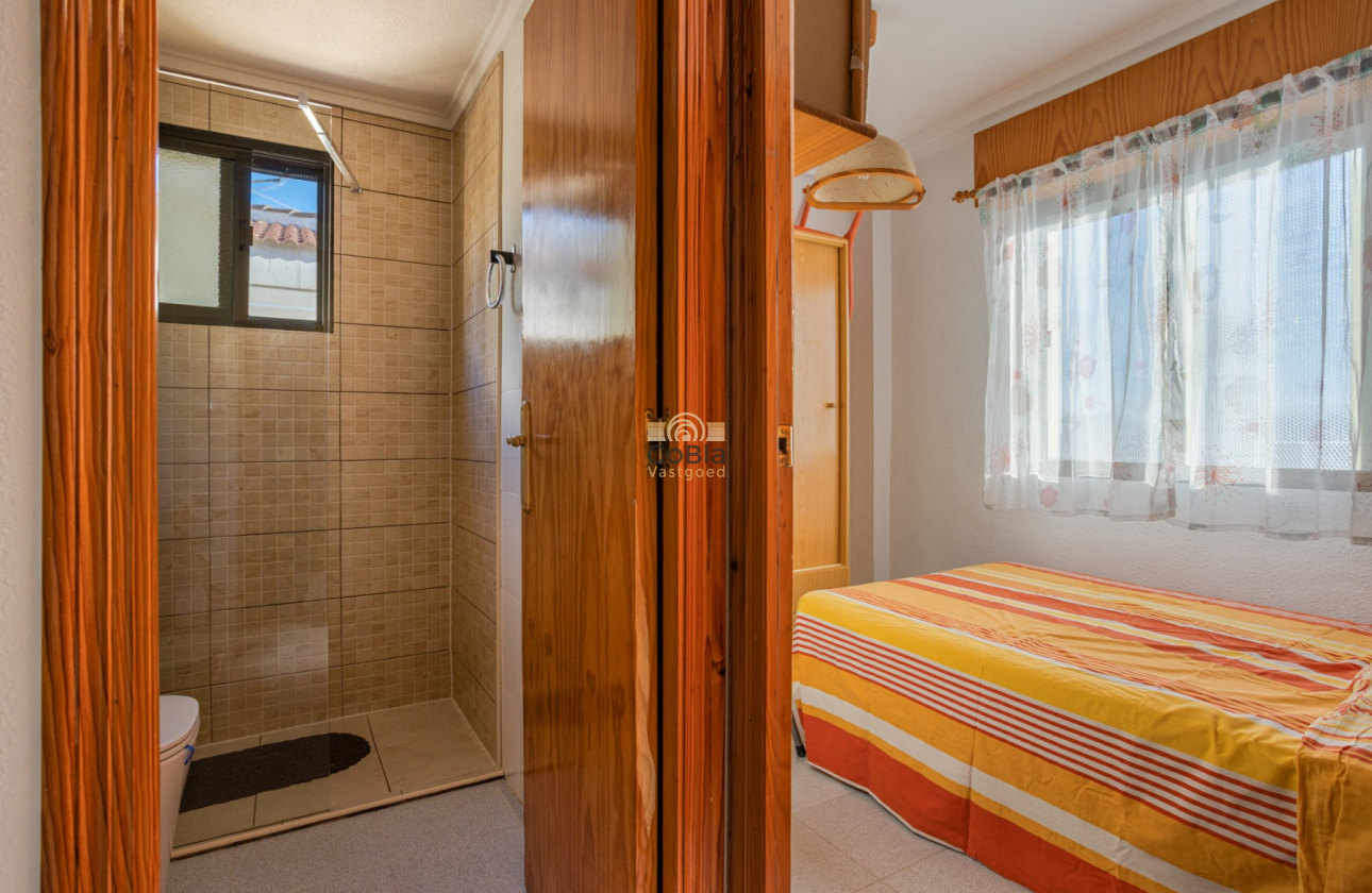 Herverkoop - Apartment flat - Torrevieja - La Siesta