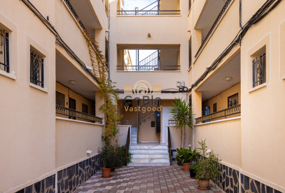 Herverkoop - Apartment flat - Torrevieja - La Siesta