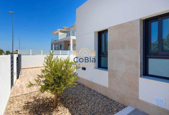 Neue Gebäude - Villa - Daya Nueva - Center