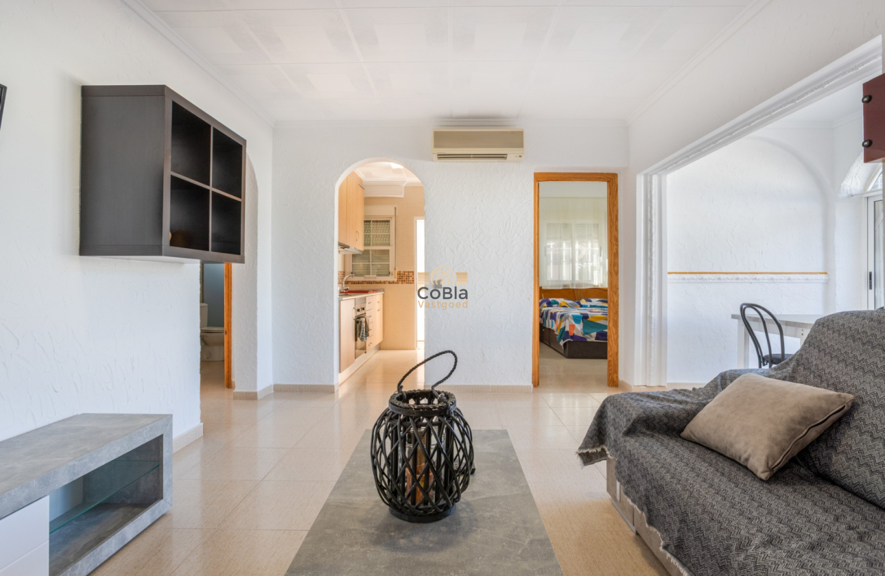 Revente - Detached Villa - Torrevieja - Urbanización San Luis