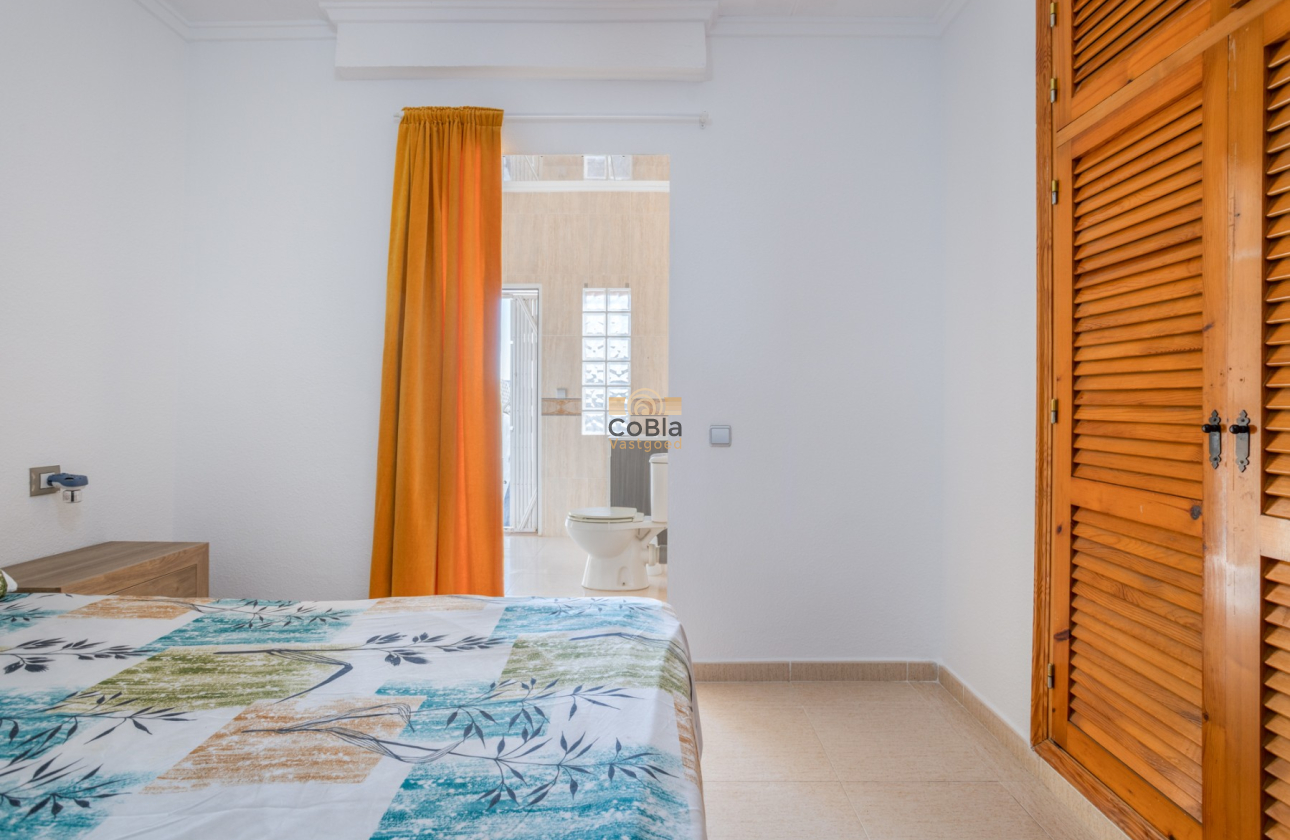 Revente - Detached Villa - Torrevieja - Urbanización San Luis