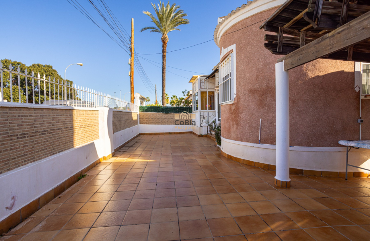 Revente - Detached Villa - Torrevieja - Urbanización San Luis