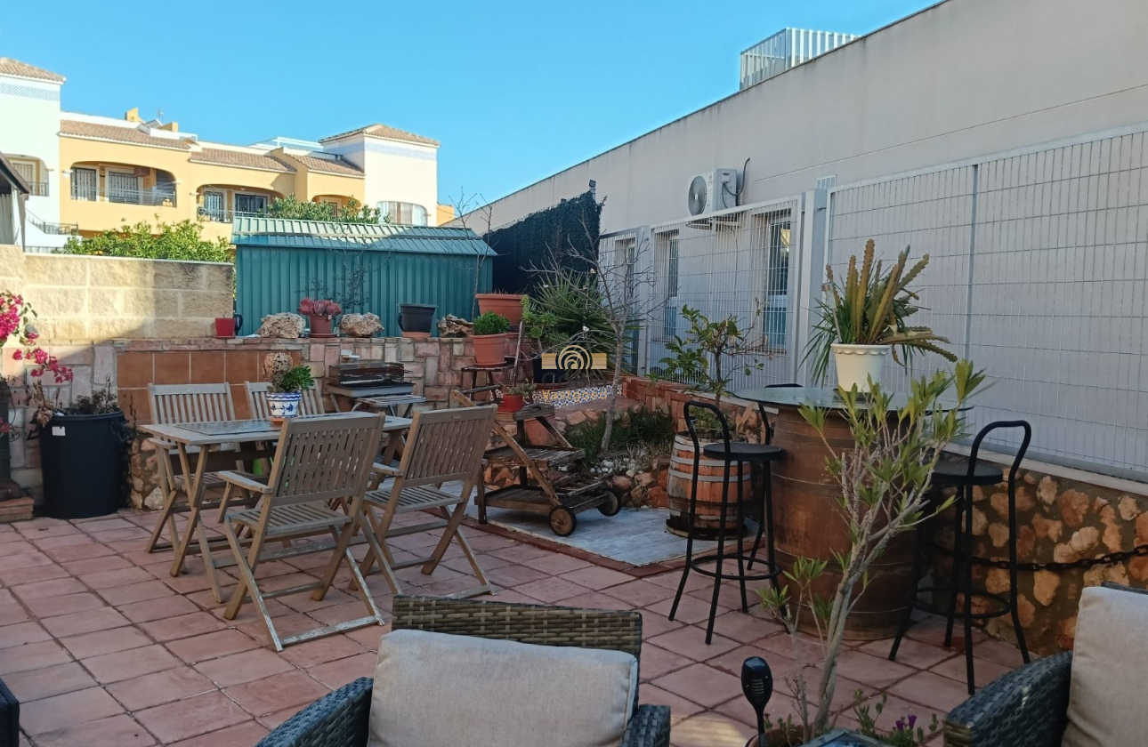 Revente - Apartment flat - Los Montesinos - La Herrada