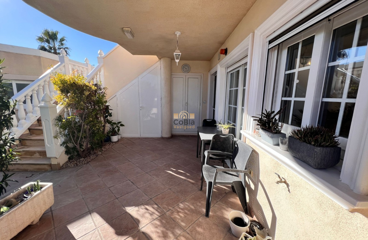 Herverkoop - Apartment flat - Guardamar del Segura - El Raso