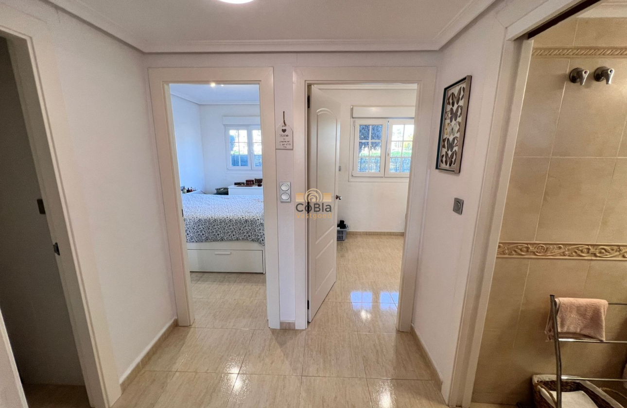 Herverkoop - Apartment flat - Guardamar del Segura - El Raso