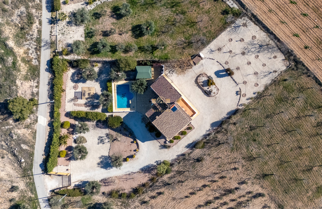 Herverkoop - Finca Country Property - La Zarza