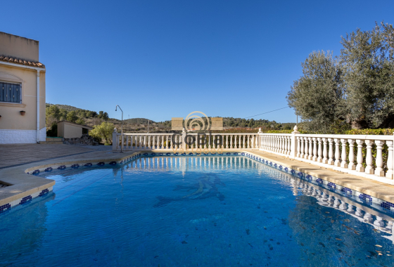 Herverkoop - Finca Country Property - La Zarza