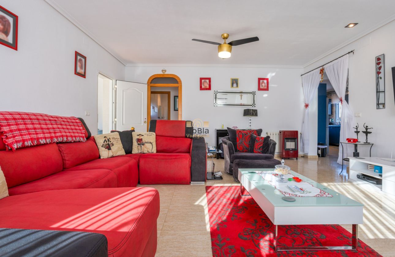 Herverkoop - Finca Country Property - La Zarza