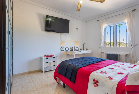 Herverkoop - Finca Country Property - La Zarza