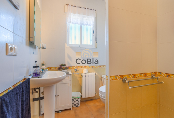 Herverkoop - Finca Country Property - La Zarza