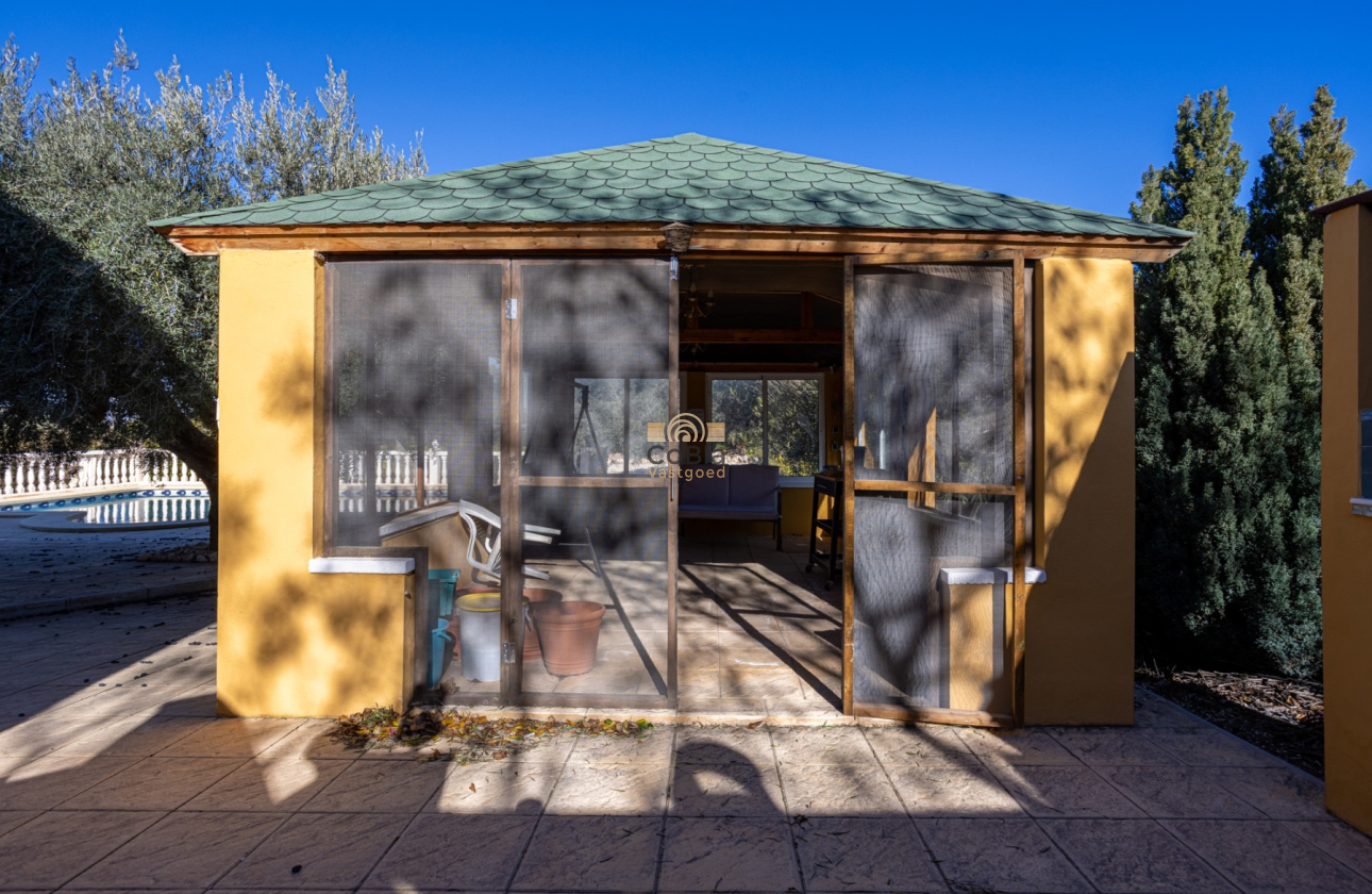 Herverkoop - Finca Country Property - La Zarza