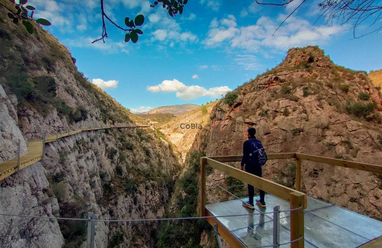 Neue Gebäude - Penthouse - Relleu - pueblo